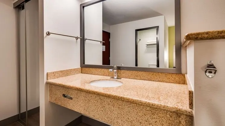 Standard Oda, Birden Çok Yatak, Sigara İçilmez, Buzdolabı ve Mikrodalga (with Sofabed)