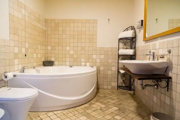 Junior Süit, Birden Çok Yatak, Sıcak Su Küveti