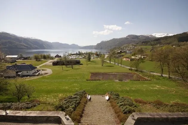 Comfort Tek Büyük Yataklı Oda (Fjord View)