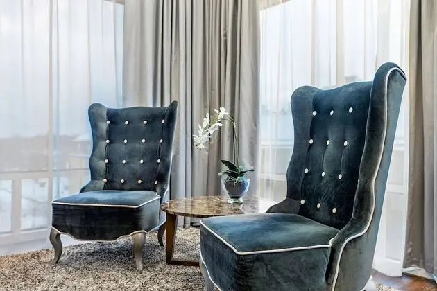 Süit, 1 En Büyük (King) Boy Yatak, Sigara İçilmez