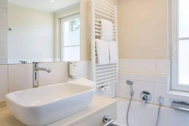 Deluxe Oda, 1 Çift Kişilik Yatak, Göl Manzaralı (Balcony)