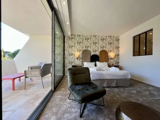 Superior Oda, Sigara İçilmez (with Sofabed)
