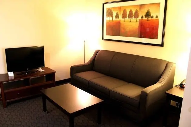Süit, 1 En Büyük (King) Boy Yatak ve Çekyat, Sigara İçilmez (with Sofabed)