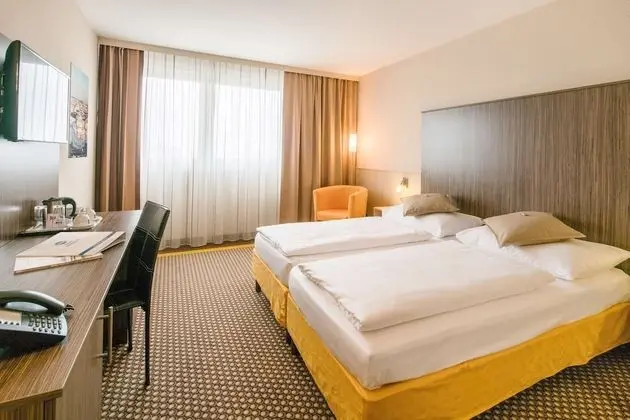 Standard Oda, 1 Çift Kişilik Yatak