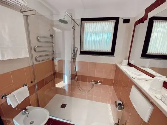 Comfort Oda, 1 En Büyük (King) Boy Yatak