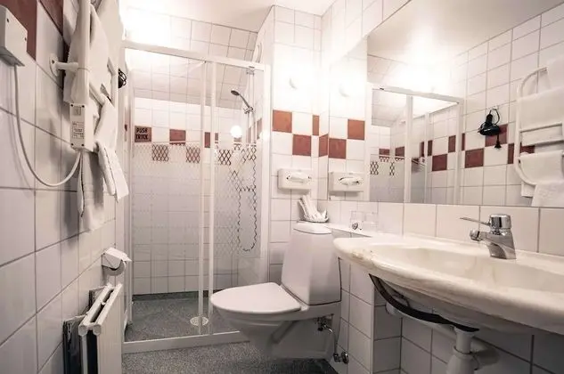 Standard Oda, 2 Tek Kişilik Yatak, Sigara İçilmez (For 3 Persons)