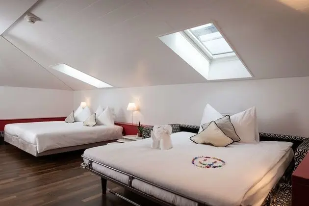 Comfort Oda, 2 Tek Kişilik Yatak (with Sofabed)