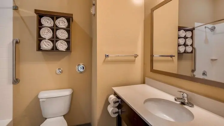 Family Süit, Birden Çok Yatak, Sigara İçilmez, Buzdolabı ve Mikrodalga (Pet Friendly)