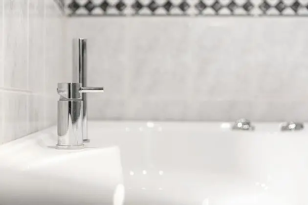 Standard Oda, 1 Çift Kişilik Yatak, Sigara İçilmez, Ek Bina