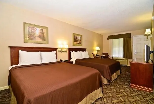 Standard Oda, 2 Çift Kişilik Yatak, Sigara İçilmez, Buzdolabı ve Mikrodalga