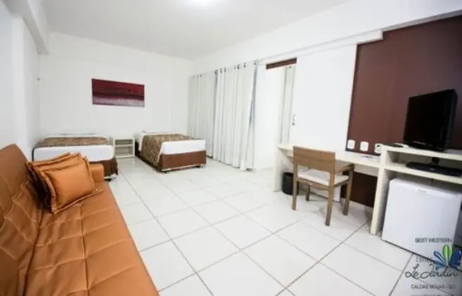 Deluxe Oda, Birden Çok Yatak, Sigara İçilmez