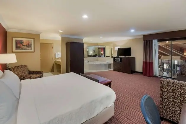 Standard Oda, 1 En Büyük (King) Boy Yatak, Sigara İçilmez, Sıcak Su Küveti (Oversized Room)