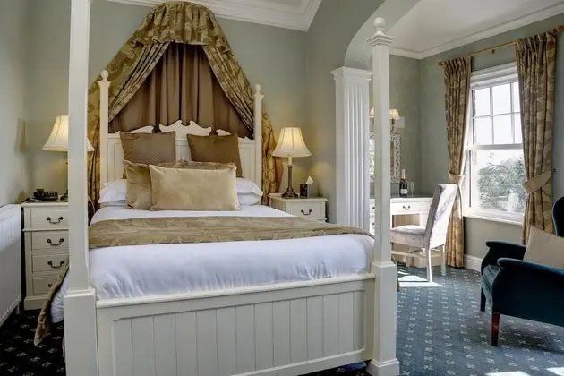 Deluxe Oda, 1 En Büyük (King) Boy Yatak, Sigara İçilmez (Four Poster Bed)