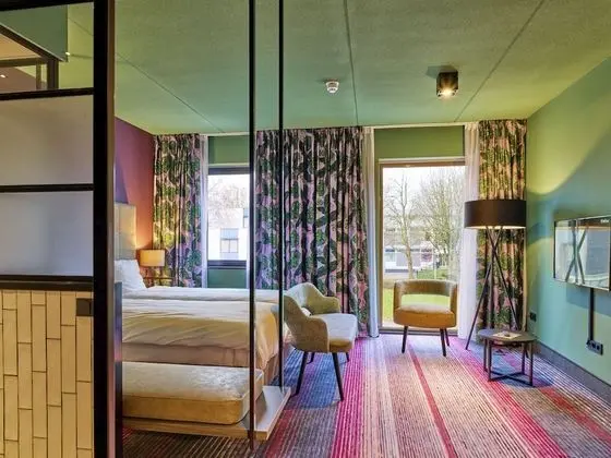 Superior Tek Büyük veya İki Ayrı Yataklı Oda