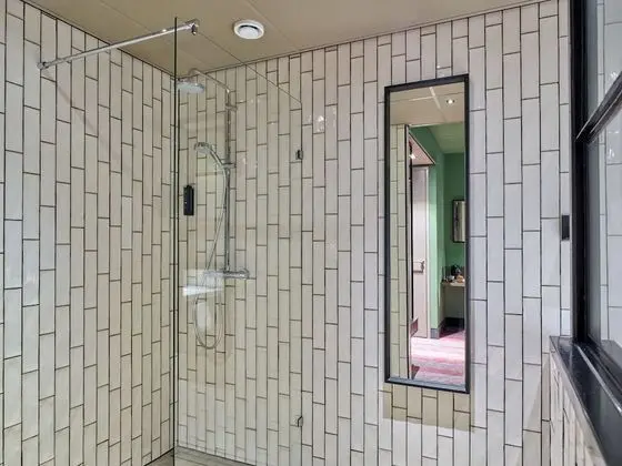 Superior Tek Büyük veya İki Ayrı Yataklı Oda