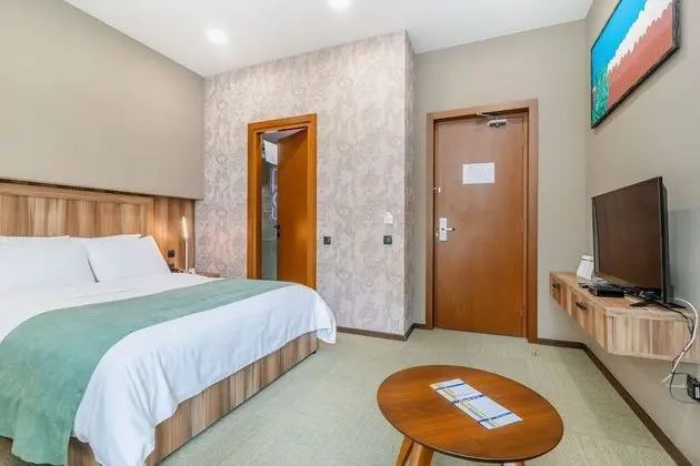 Standard Oda, 1 En Büyük (King) Boy Yatak, Sigara İçilmez, Balkon