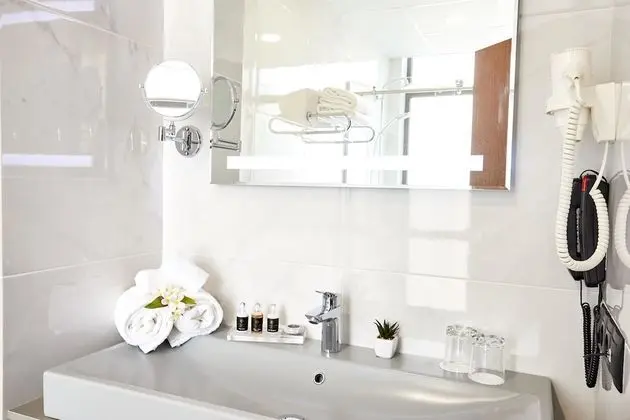 Standard Oda, 1 En Büyük (King) Boy Yatak, Sigara İçilmez, Balkon