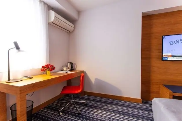 Deluxe Oda, 1 En Büyük (King) Boy Yatak, Sigara İçilmez (with Sofabed)
