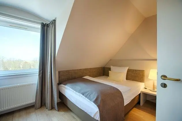 Comfort Oda, 1 Büyük (Queen) Boy Yatak (Comfort Plus)