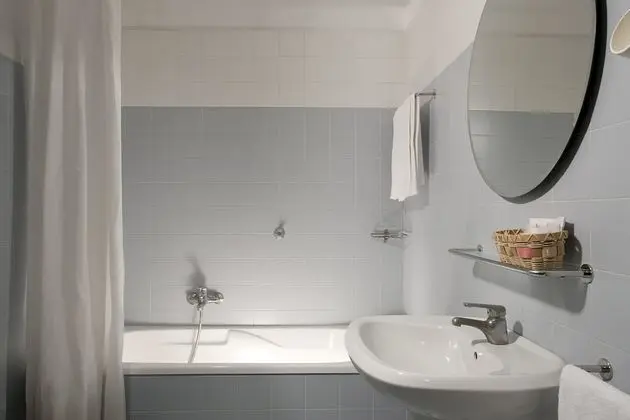 Business Oda, 1 Tek Kişilik Yatak, Sigara İçilmez (Bed is French Bed)