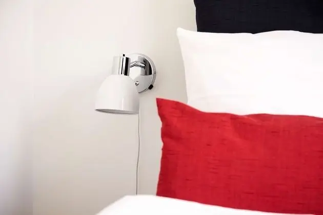 Standard Oda, 1 Büyük (Queen) Boy Yatak, Sigara İçilmez