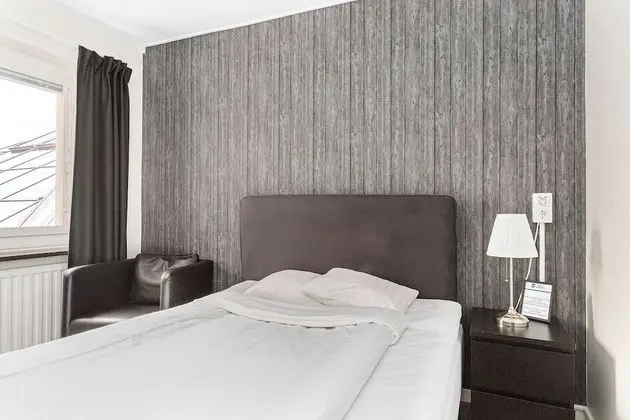 Standard Oda, 1 Tek Kişilik Yatak, Sigara İçilmez