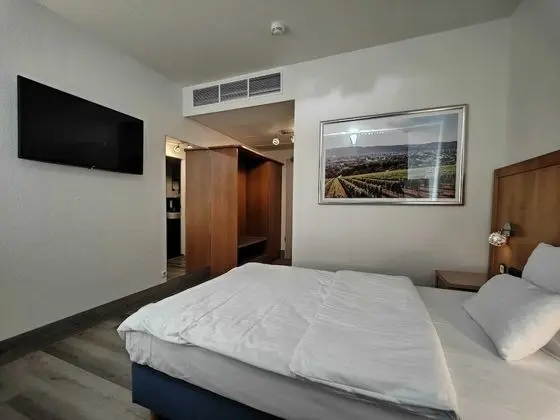 Standard Oda, 1 Tek Kişilik Yatak