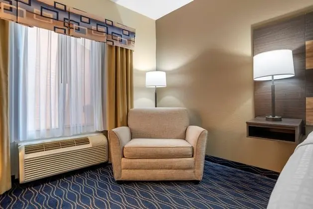 Standard Oda, 1 En Büyük (King) Boy Yatak, Sigara İçilmez, Buzdolabı