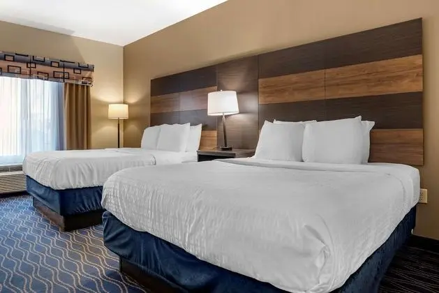 Standard Oda, 2 Büyük (Queen) Boy Yatak, Sigara İçilmez, Buzdolabı