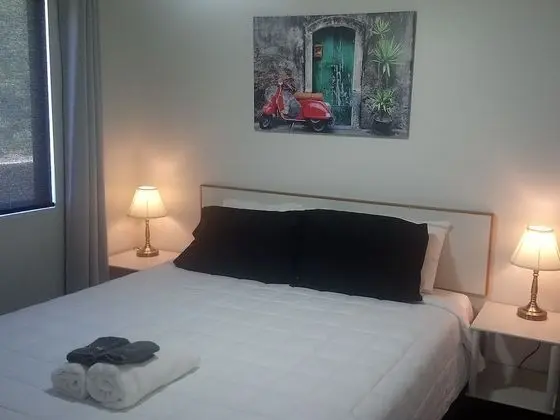 Deluxe One Bedroom Suite