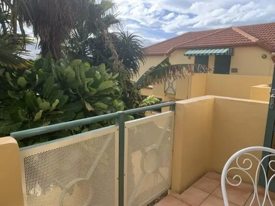 Deluxe One Bedroom Suite