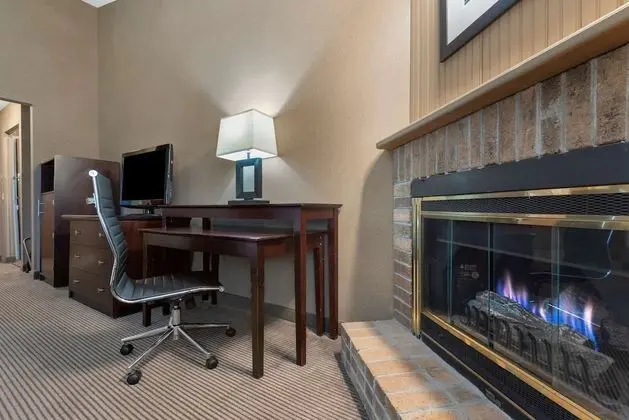 Standard Oda, 1 En Büyük (King) Boy Yatak, Sigara İçilmez, Sıcak Su Küveti