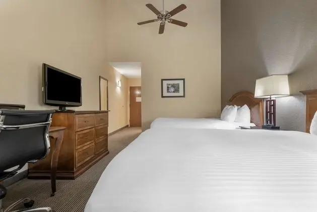 Standard Oda, 2 Çift Kişilik Yatak, Engellilere Uygun, Sigara İçilmez