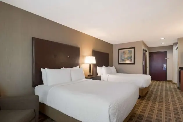 Standard Oda, 2 Büyük (Queen) Boy Yatak, Sigara İçilmez, Buzdolabı ve Mikrodalga