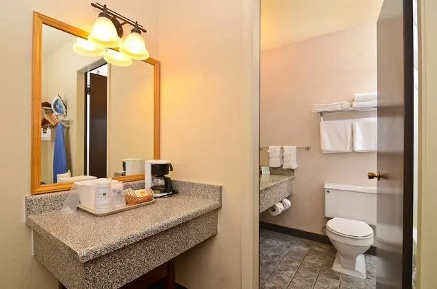 Business Oda, 1 En Büyük (King) Boy Yatak, Sigara İçilmez, Buzdolabı ve Mikrodalga