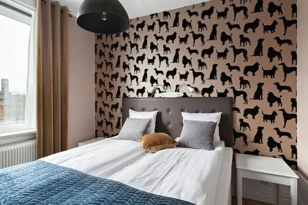 Business Oda, 1 Büyük (Queen) Boy Yatak, Sigara İçilmez