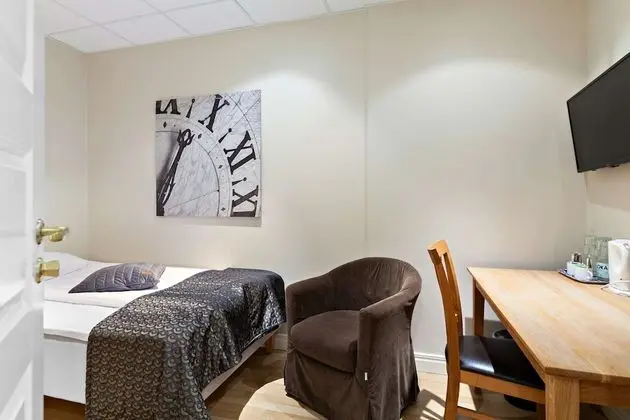 Standard Oda, 1 Tek Kişilik Yatak, Sigara İçilmez, Penceresiz