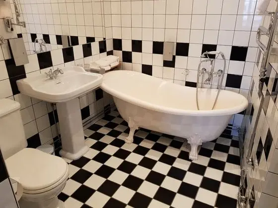 Junior Süit, Birden Çok Yatak, Sigara İçilmez