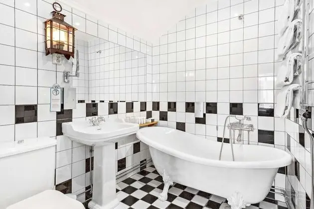 Junior Süit, Birden Çok Yatak, Sigara İçilmez