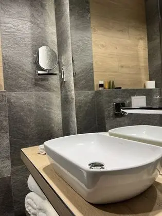 Deluxe Oda, 1 Tek Kişilik Yatak
