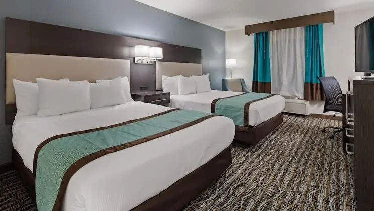 Standard Oda, 2 Büyük (Queen) Boy Yatak, Engellilere Uygun, Sigara İçilmez