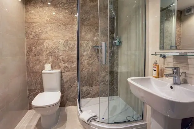 Standard Oda, 2 Tek Kişilik Yatak, Engellilere Uygun, Sigara İçilmez