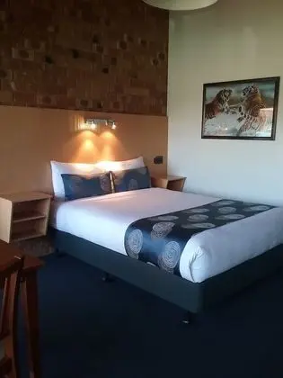 Deluxe Tek Büyük Yataklı Oda, 1 Büyük (Queen) Boy Yatak, Küçük Mutfak