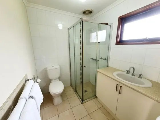 Üç Kişilik Oda, 3 Tek Kişilik Yatak