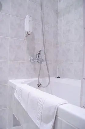 Economy Tek Büyük Yataklı Oda