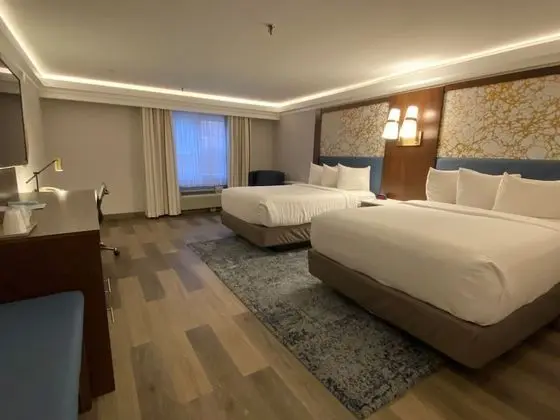 Standard Oda, 2 Büyük (Queen) Boy Yatak, Sigara İçilmez, Buzdolabı ve Mikrodalga