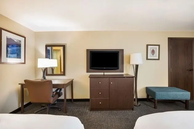 Standard Oda, 2 Büyük (Queen) Boy Yatak, Sigara İçilmez, Buzdolabı