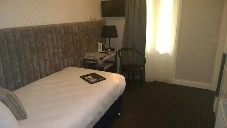 Tek Kişilik Oda
