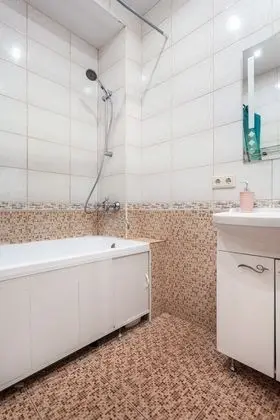 Basic Apart Daire, Şehir Manzaralı