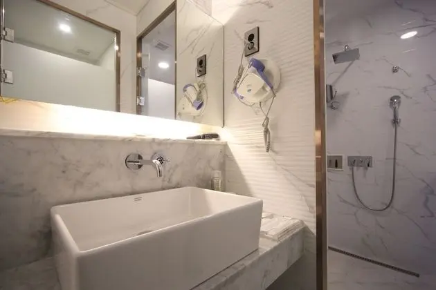 Deluxe İki Ayrı Yataklı Oda